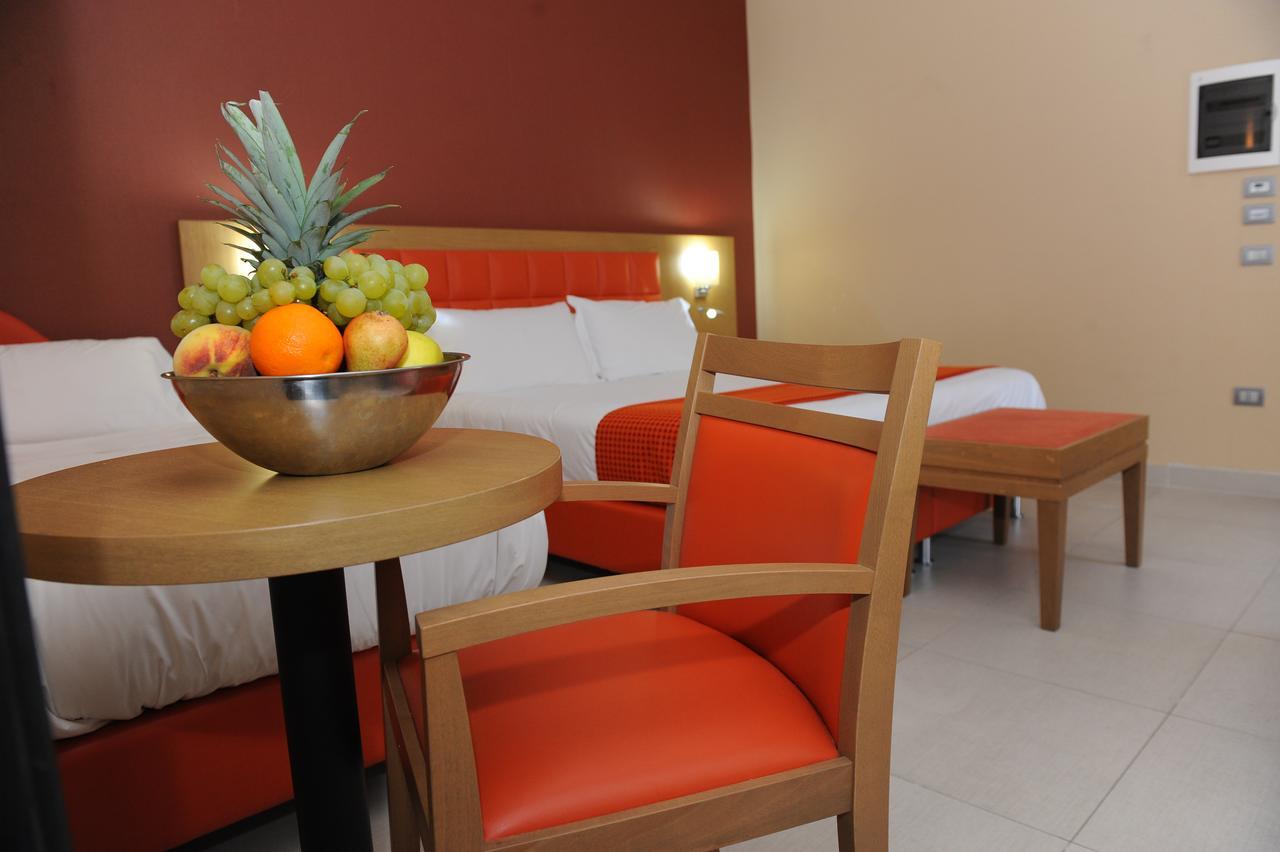 Hotel Ristorante La Campagnola 卡西诺 外观 照片