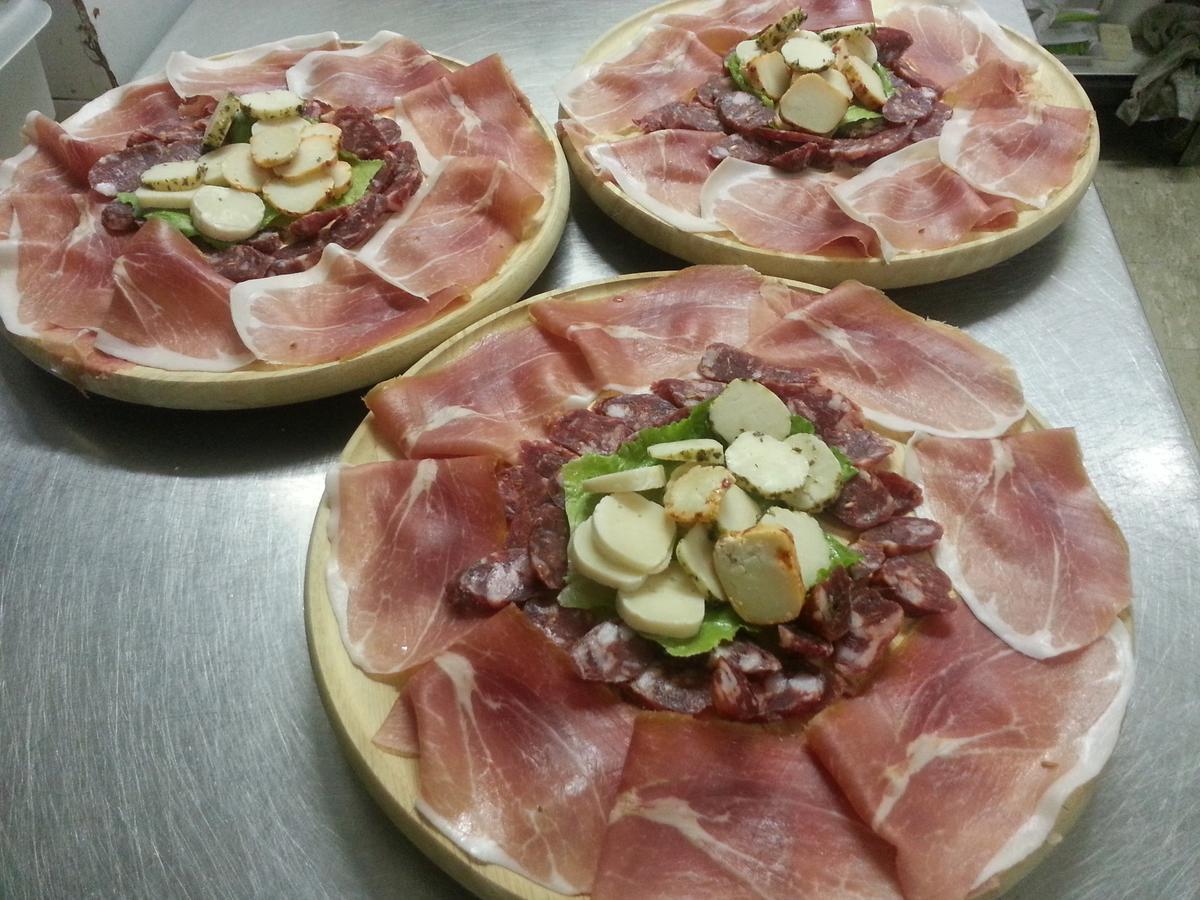 Hotel Ristorante La Campagnola 卡西诺 外观 照片