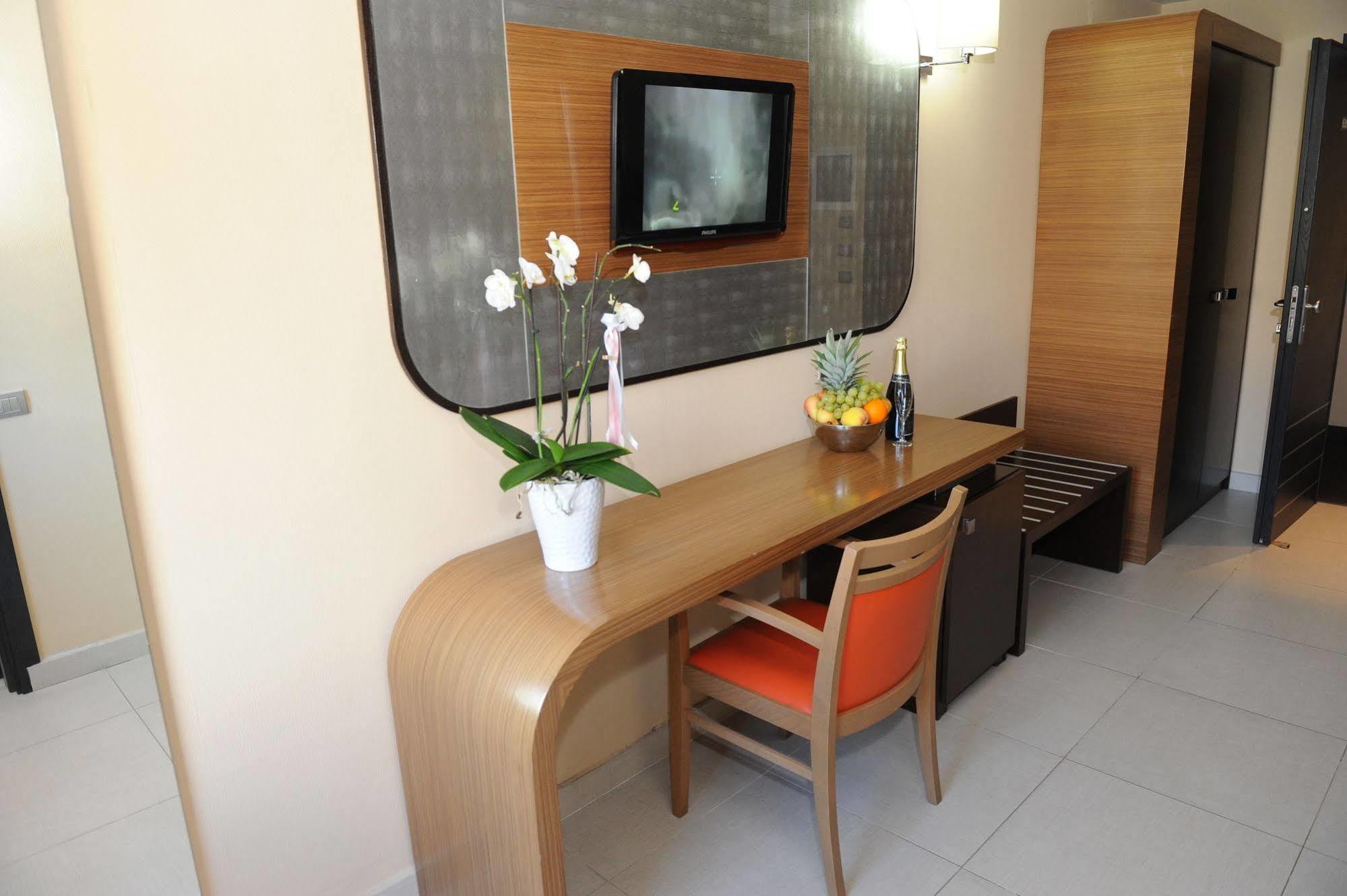 Hotel Ristorante La Campagnola 卡西诺 外观 照片